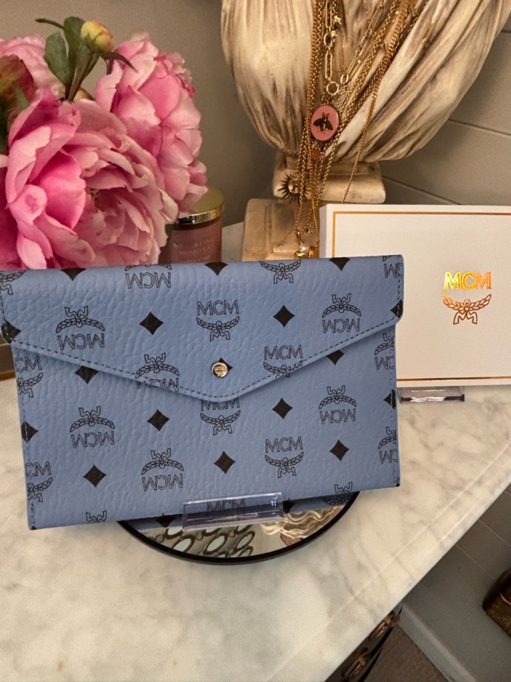 NIB MCM Women's snap envelope Clutch - Pink or Blue GWP - Picture 4 of 14